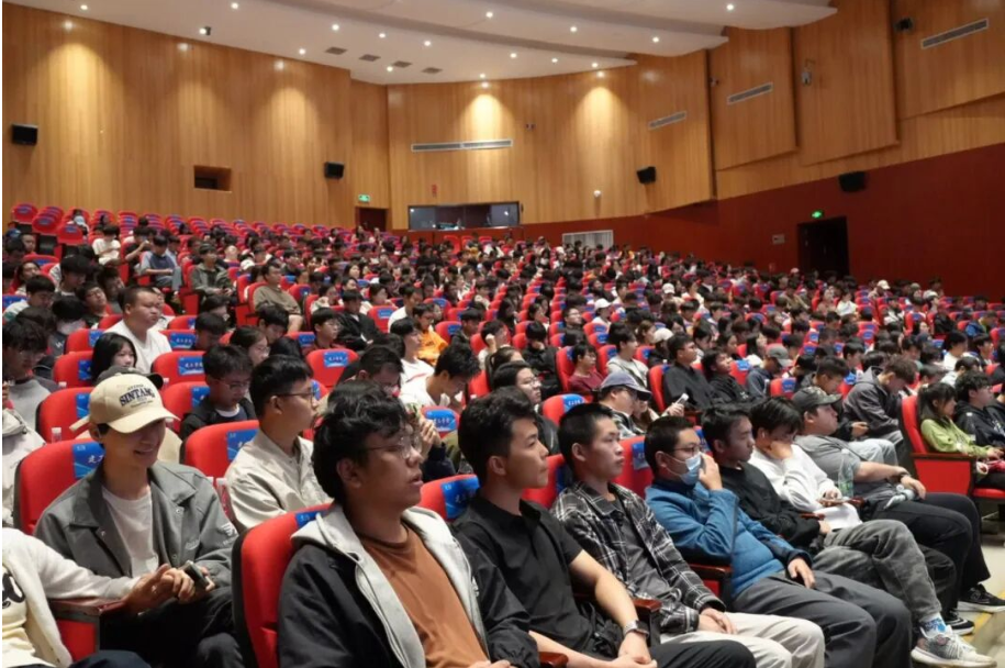 bc7ee625-3c0f-4924-b9e1-09c55df6904d